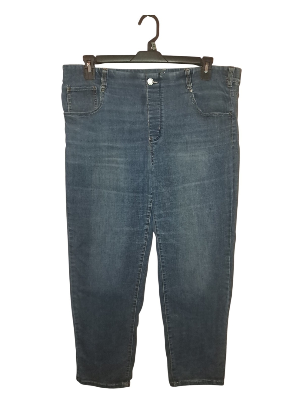 Time and Tru Women’s Skinny Jeans in Medium Blue Wash XL